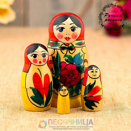 Матрёшка «Галина», красный платок, 4 кукольная, 9 см