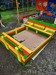 Песочница с крышкой  SandBox 1.2*1.2,цветная (сосна)
